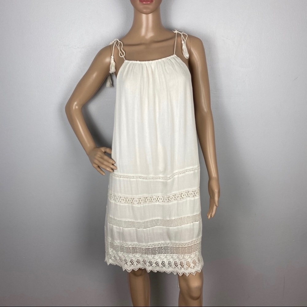NEW ALICE + OLIVIA REVOLVE WHITE TIE STRAP MINI DRESS - Picture 2 of 9